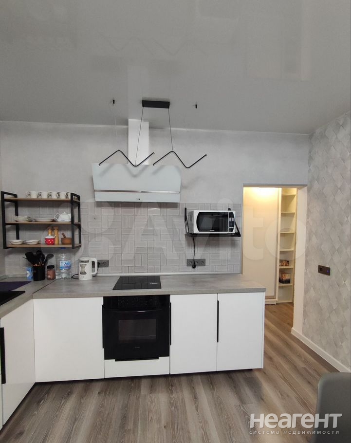 Сдается Многокомнатная квартира, 75 м²