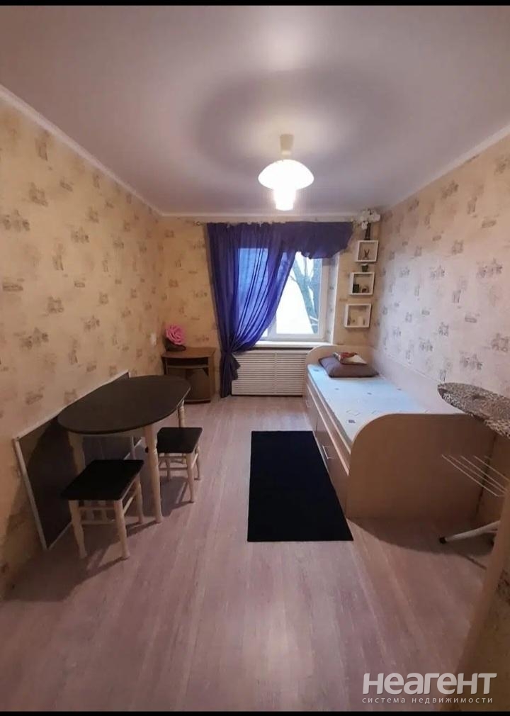 Продается 1-комнатная квартира, 14,8 м²