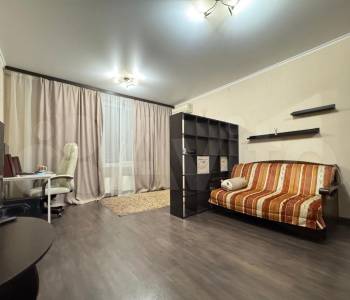 Продается 1-комнатная квартира, 36 м²