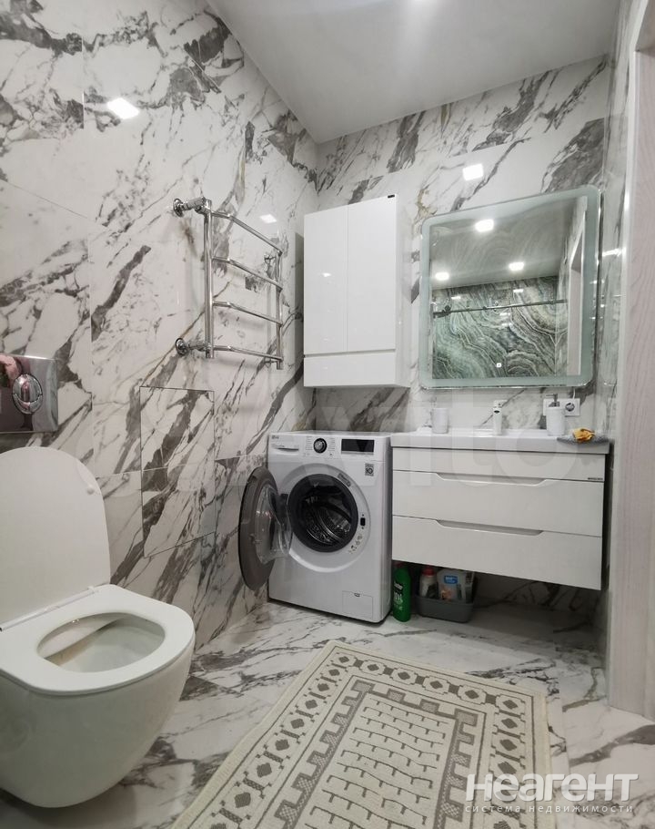 Сдается 2-х комнатная квартира, 58 м²