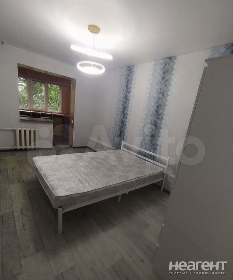 Сдается 1-комнатная квартира, 30 м²