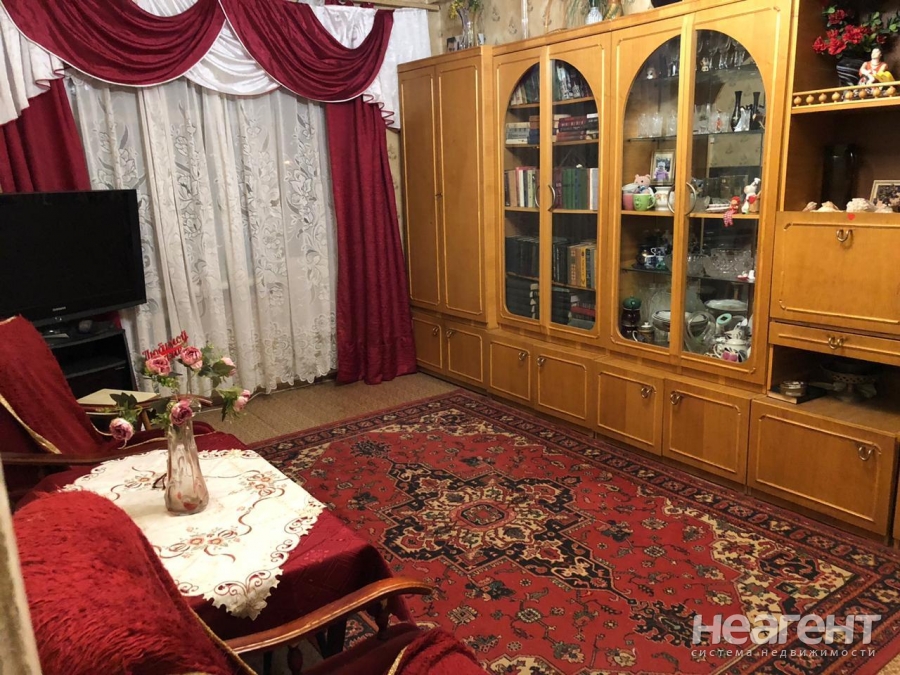 Сдается Многокомнатная квартира, 61 м²