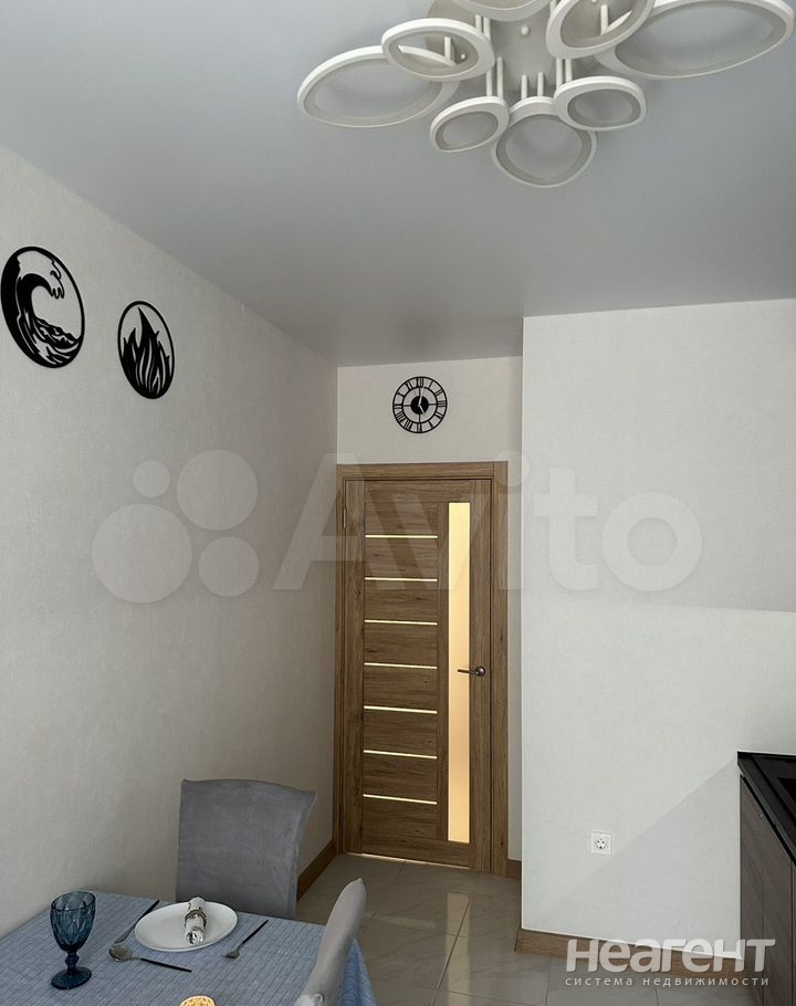 Сдается 2-х комнатная квартира, 54 м²