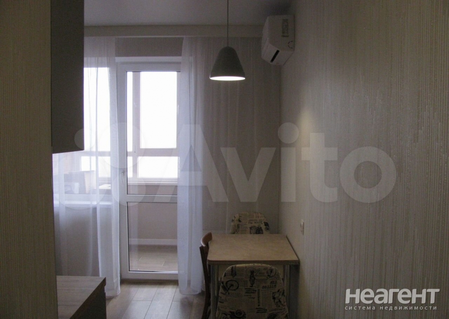 Продается 1-комнатная квартира, 42,6 м²