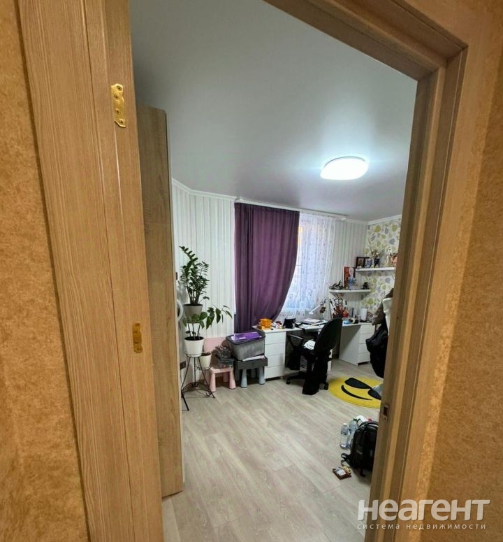 Продается 3-х комнатная квартира, 69,8 м²