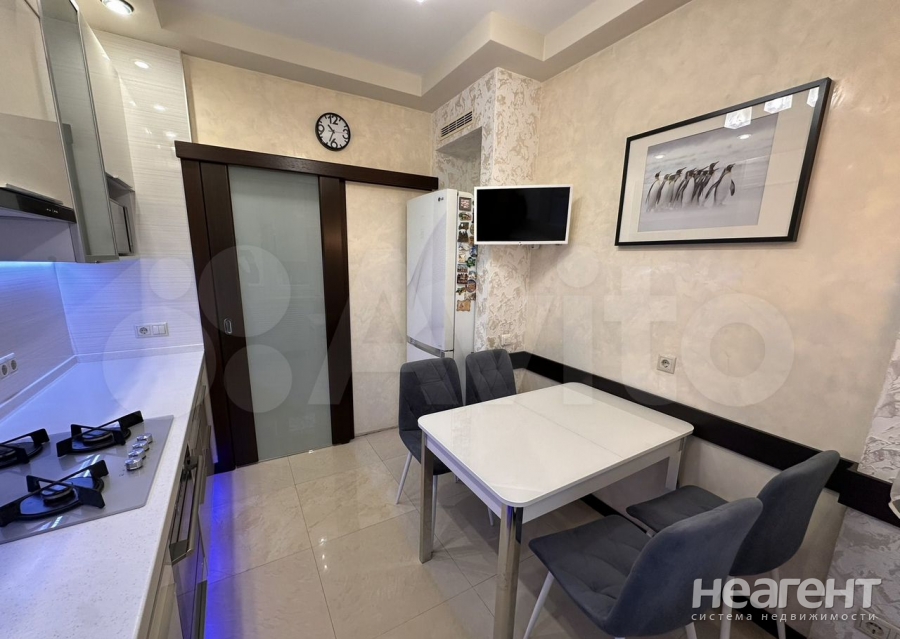 Сдается Многокомнатная квартира, 75 м²