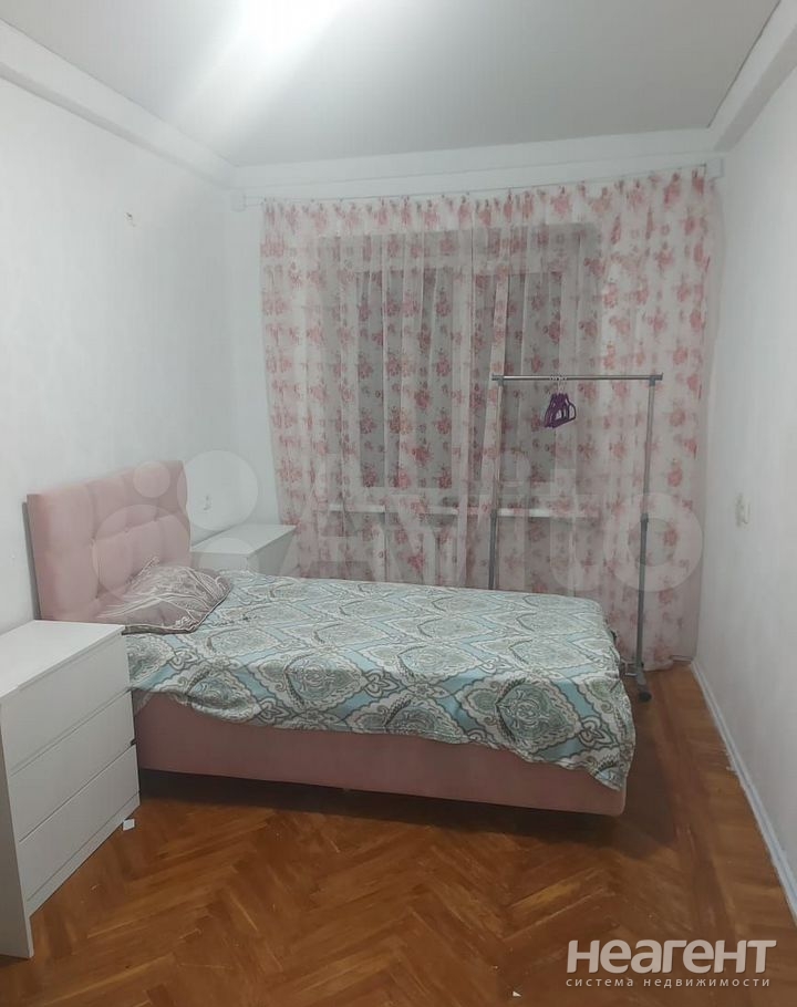 Сдается Многокомнатная квартира, 65 м²