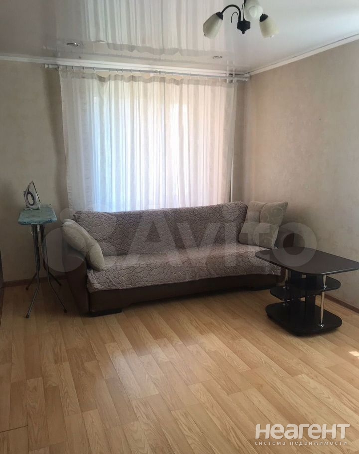 Продается 1-комнатная квартира, 39 м²