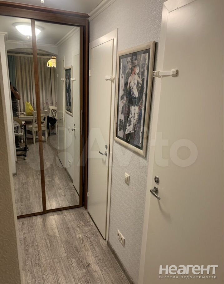 Продается 2-х комнатная квартира, 54 м²