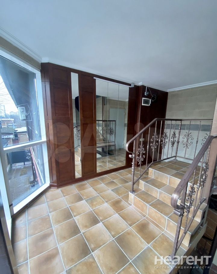 Сдается 1-комнатная квартира, 35 м²