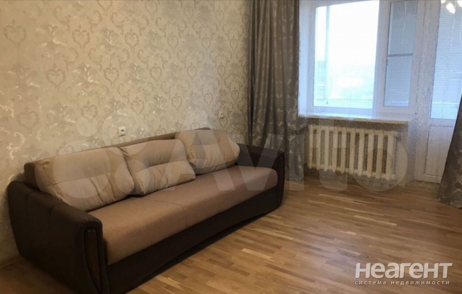 Продается 1-комнатная квартира, 37,2 м²