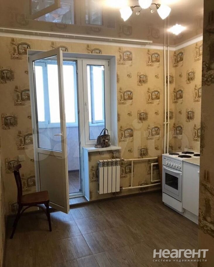 Сдается 2-х комнатная квартира, 56 м²