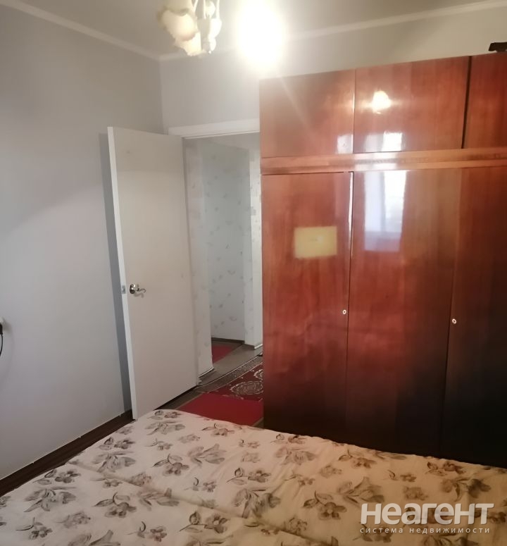 Сдается Многокомнатная квартира, 64 м²