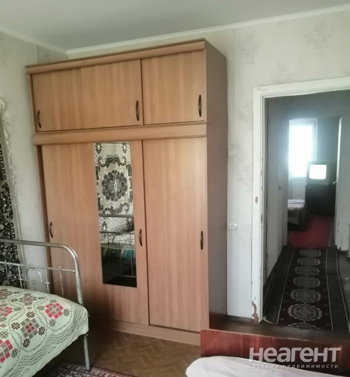 Сдается Многокомнатная квартира, 64 м²