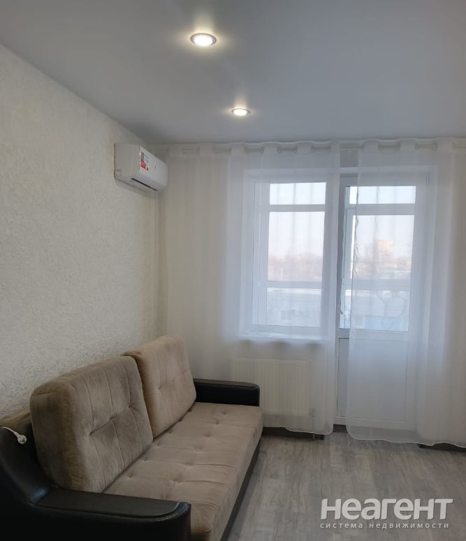 Продается 1-комнатная квартира, 21,8 м²