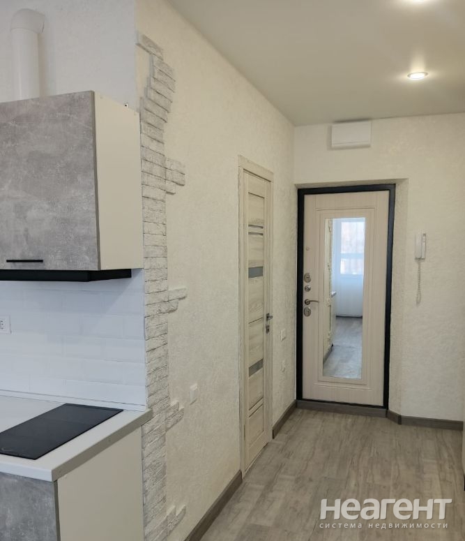 Продается 1-комнатная квартира, 21,8 м²