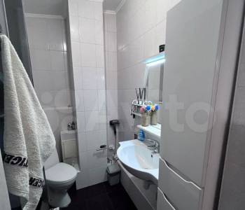 Продается 1-комнатная квартира, 41 м²