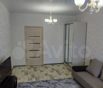 Сдается 1-комнатная квартира, 43 м²