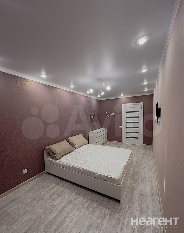 Сдается 2-х комнатная квартира, 60 м²