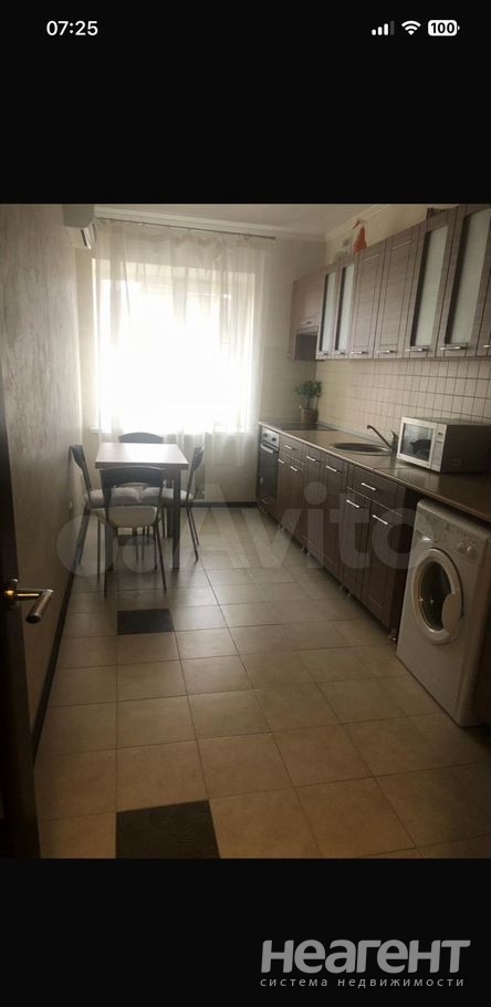 Сдается 1-комнатная квартира, 41 м²