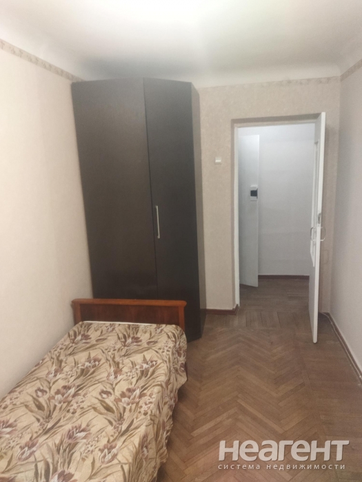 Сдается Многокомнатная квартира, 56 м²