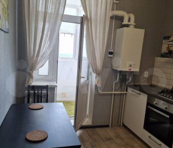 Продается 1-комнатная квартира, 36 м²