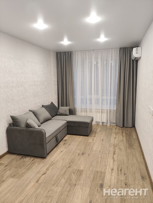 Сдается 2-х комнатная квартира, 67 м²