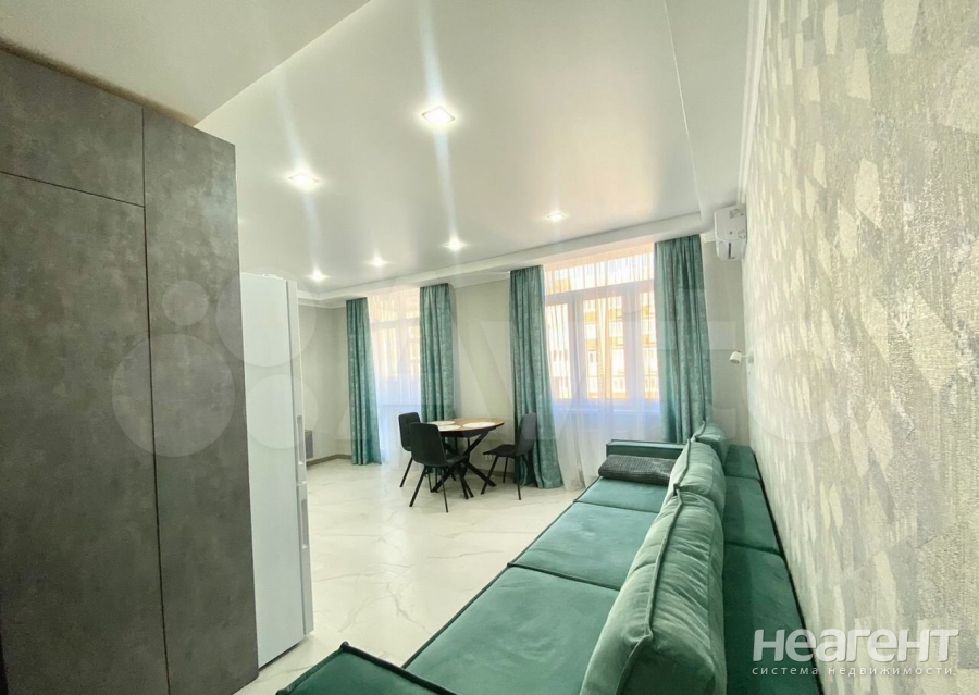 Сдается 1-комнатная квартира, 38 м²