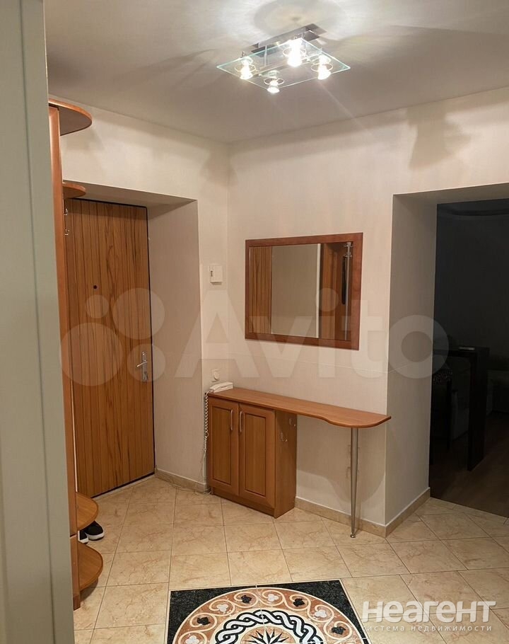 Сдается 2-х комнатная квартира, 52 м²