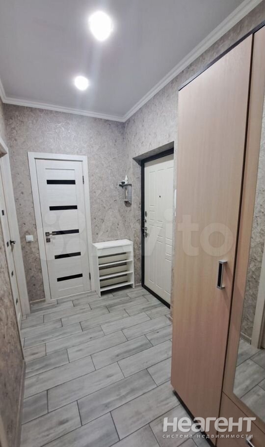 Продается 2-х комнатная квартира, 42 м²