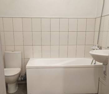 Продается 3-х комнатная квартира, 99,8 м²