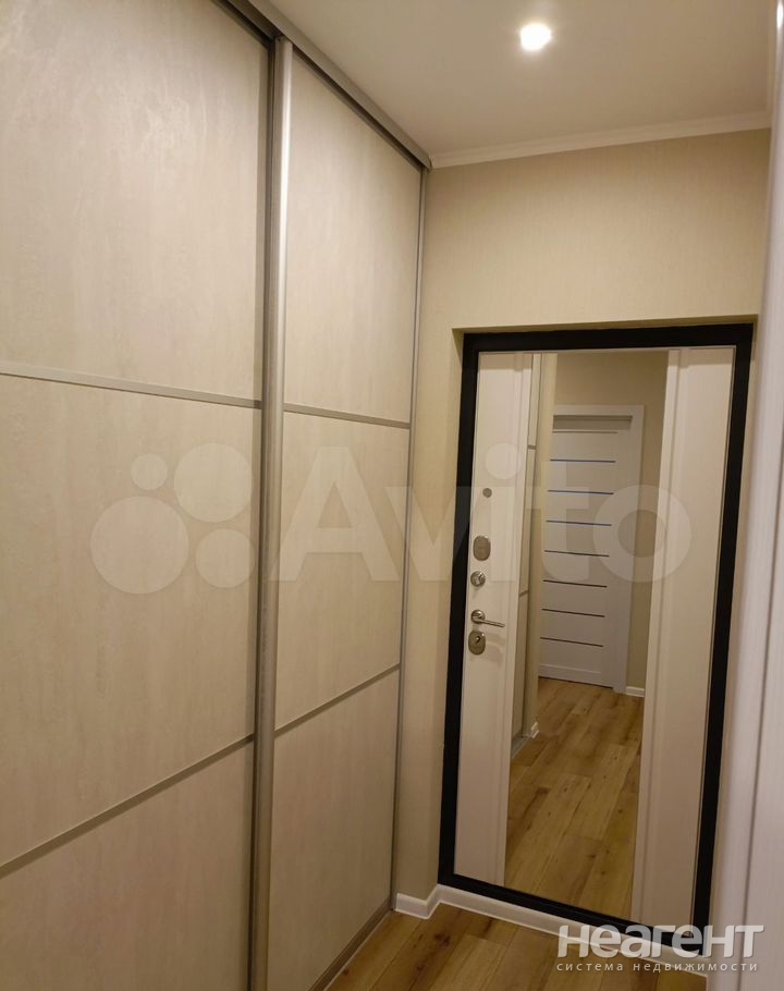 Продается 3-х комнатная квартира, 59 м²