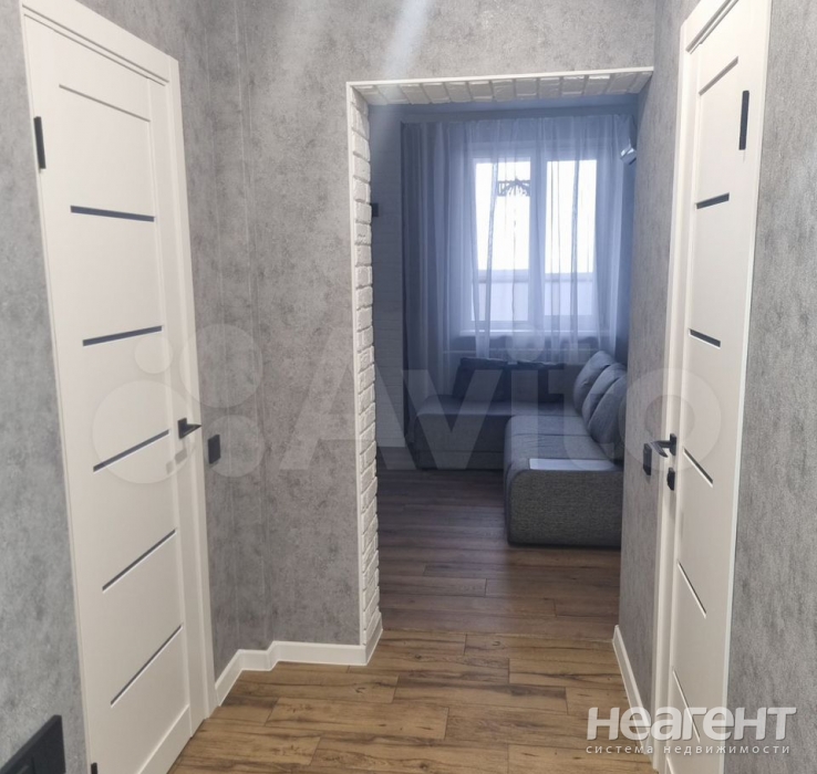 Сдается 1-комнатная квартира, 44 м²