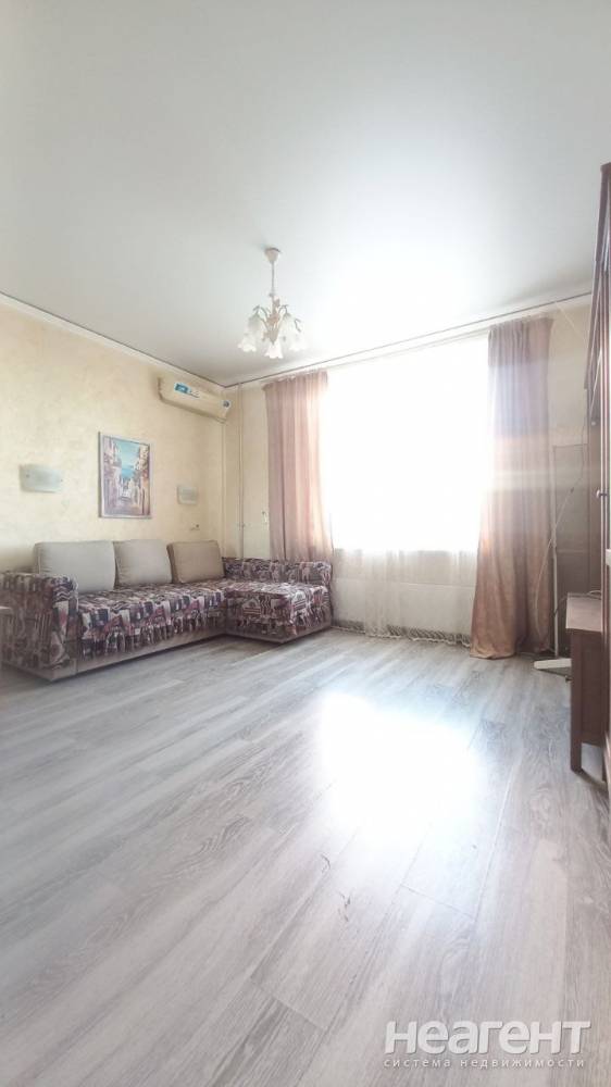 Сдается 1-комнатная квартира, 36 м²