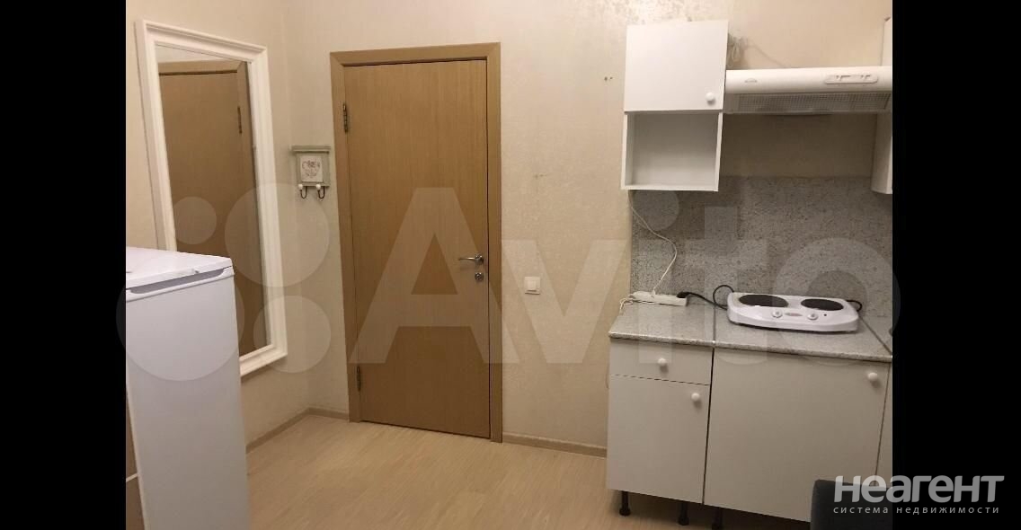 Сдается 1-комнатная квартира, 35 м²