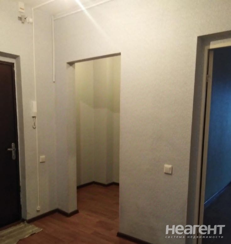 Сдается 2-х комнатная квартира, 65 м²