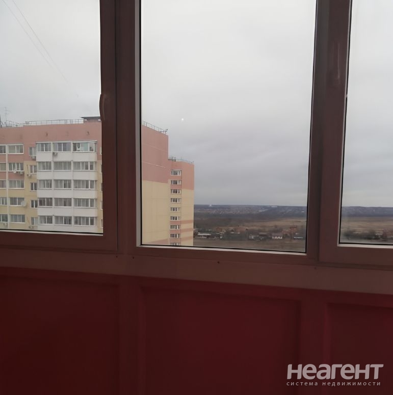 Сдается 2-х комнатная квартира, 65 м²