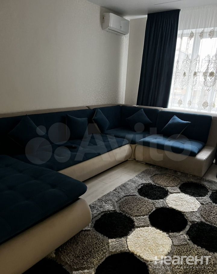 Сдается 2-х комнатная квартира, 60 м²