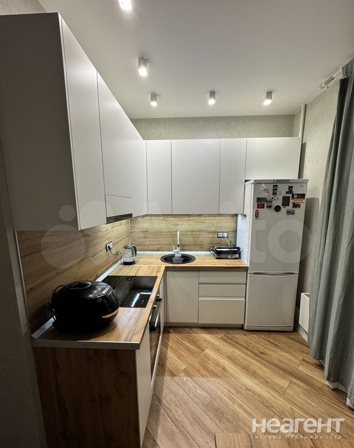 Продается 1-комнатная квартира, 30,9 м²