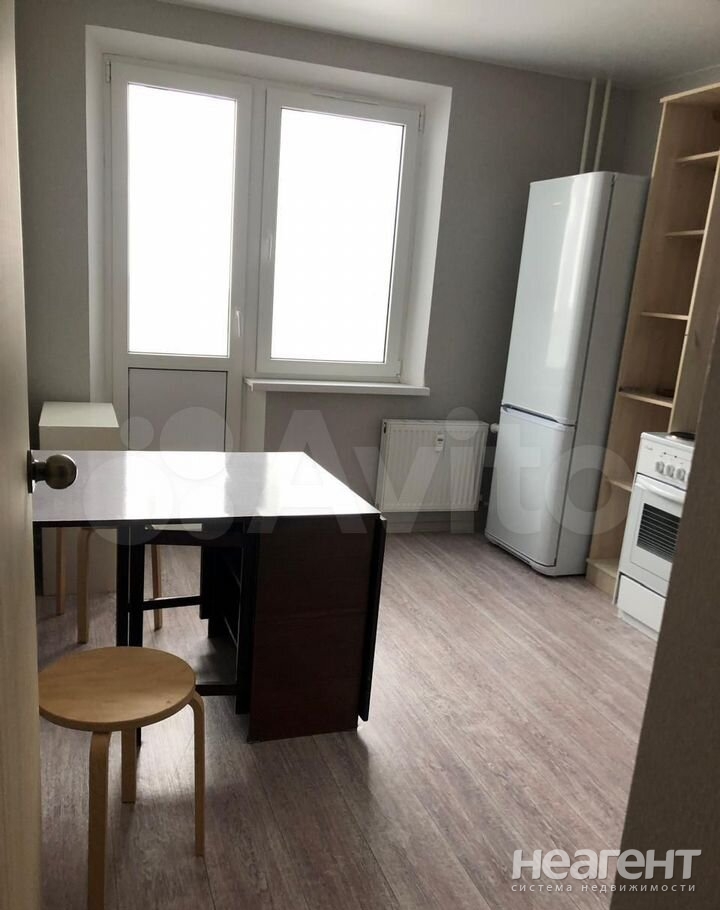 Продается 1-комнатная квартира, 34,4 м²