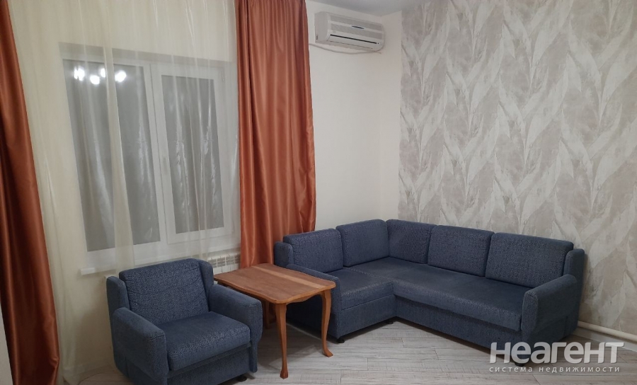 Сдается 2-х комнатная квартира, 40 м²