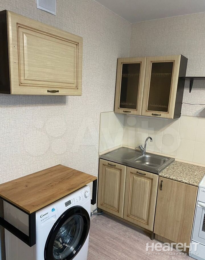 Сдается 1-комнатная квартира, 30 м²