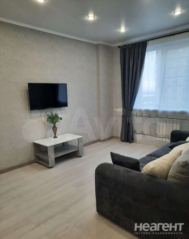 Сдается 1-комнатная квартира, 41 м²