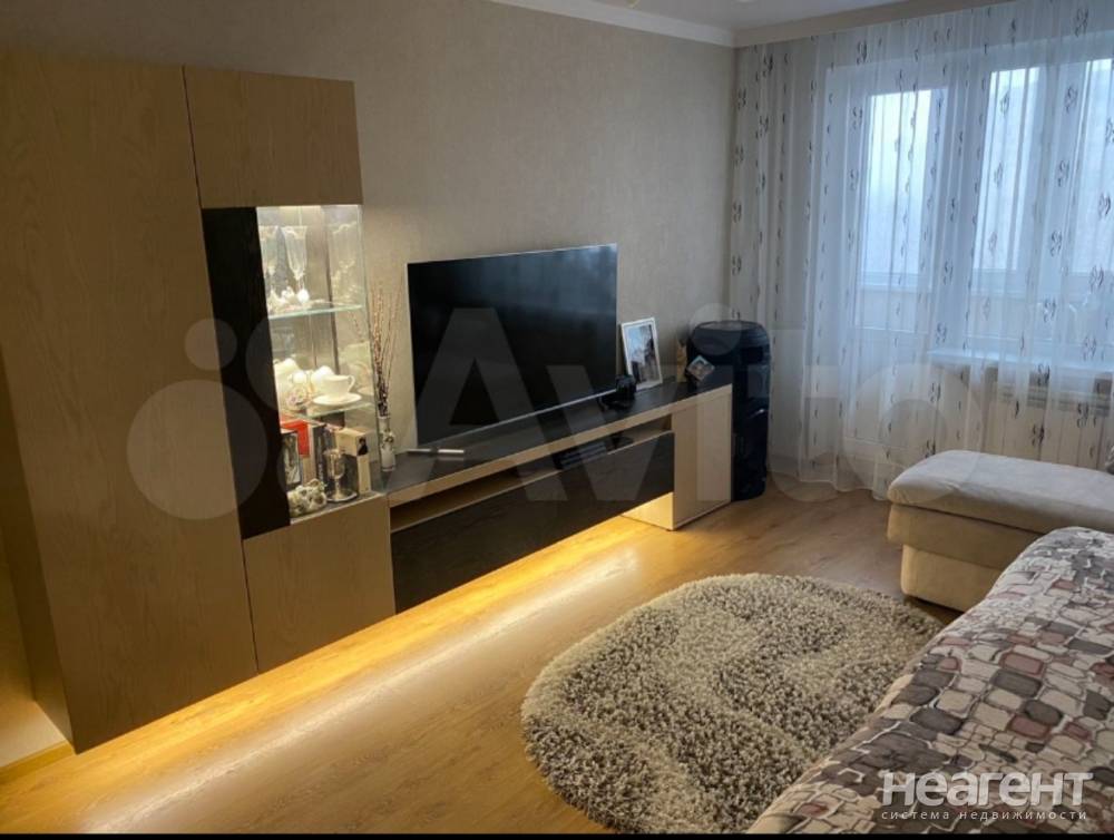 Сдается Многокомнатная квартира, 70 м²