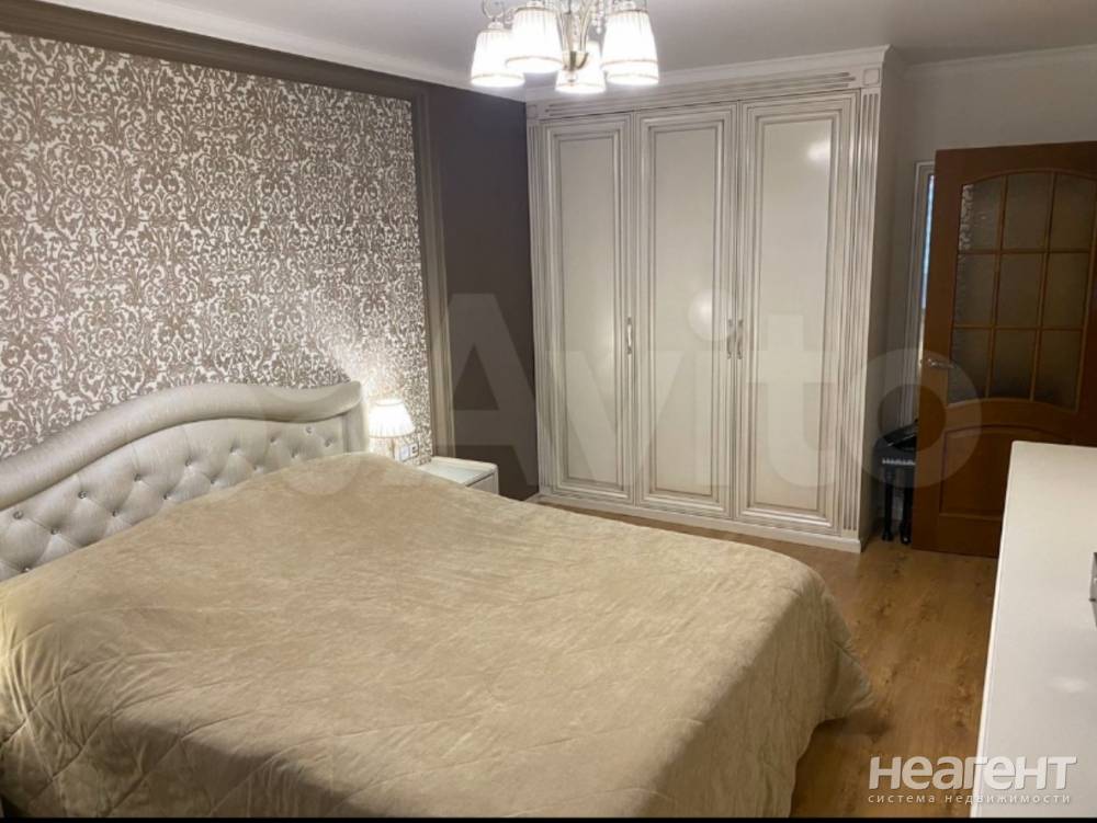 Сдается Многокомнатная квартира, 70 м²