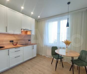 Продается 1-комнатная квартира, 41 м²