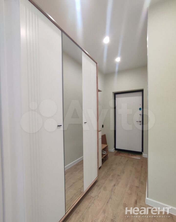 Продается 1-комнатная квартира, 41 м²