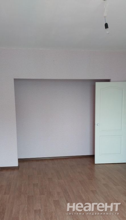 Продается 2-х комнатная квартира, 56 м²