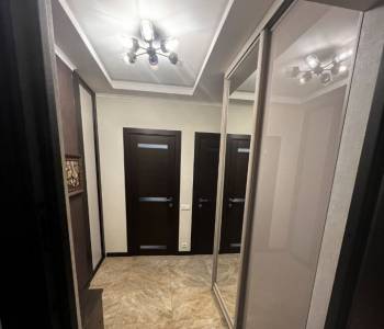 Продается 2-х комнатная квартира, 58,7 м²