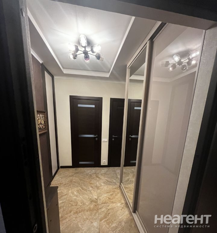 Продается 2-х комнатная квартира, 58,7 м²